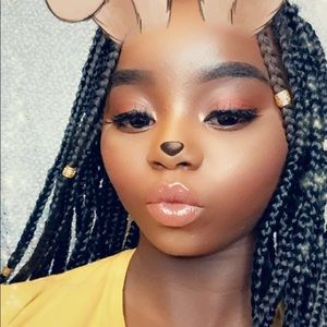 Meet your Posher, Jeretha